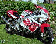 Yzf 750SP 1997.jpg