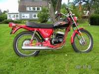 ss 125 - 1977.jpg