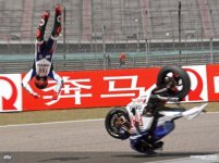 220126_Jorge+Lorenzo+suffer+heavy+crash+at+Shanghai-1280x960-may2-10.jpg.preview_big.jpg