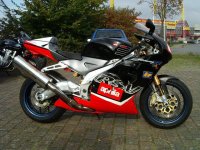 Aprilia RSV 1000 Mille R - EUR 5.990 4.jpg