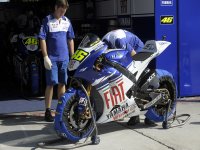 yamaha6b.jpg