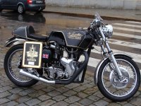 Caféracer 17.JPG