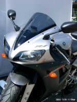yzf_r1_02_r1-1.jpg