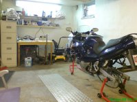 garage1.jpg