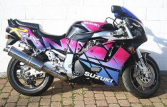 gsxr750.92.jpg