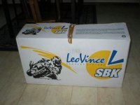 Leo Vince kartong_resize.JPG