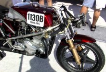 Norton Bonneville.JPG