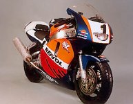 CBR900NSR_4.jpg
