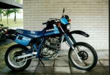 SuzukiDR600(1).jpg