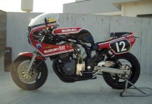 suzuki-gs-1000-r-replica-2.jpg