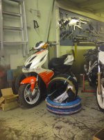 Moppe racer 090806 001.jpg