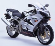 Kawasaki ZX6R 02 Silver-Svart.jpeg