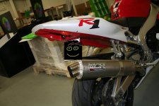 r1 bak3.jpg