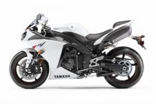 thumb_fb_10MS_YZFR1_wht_S2_51c98aca.jpg