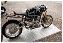 BMW Café.jpg