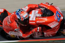 2009-motogp-ducati-gp9-casey-stoner.jpg