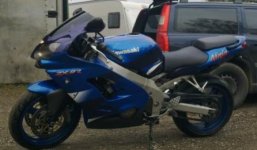 Zx9r modd.jpg
