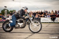 807807_RACE6120090193.jpg