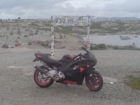 932m.jpg