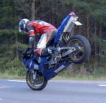 stoppie1.jpg