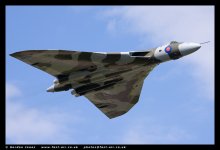 RAF-Avro-Vulcan-B2-XH558-photo-4.jpg