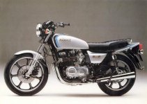 1982Z650F_02.jpg