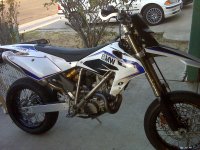 bmwg450x.jpg