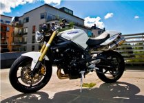 Triumphhammarby Street Triple.jpg