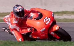max-biaggi_1725336c.jpg