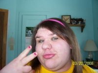 Linquist-girlie.jpg
