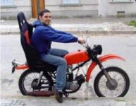Suzuki.jpg