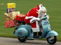 funny_motorcycle_santa2.jpg