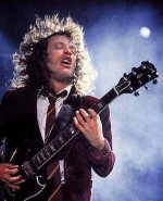 guitarsAngusYoung-1.jpg