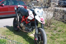 Hypermotard 1100 evo -sp 010.jpg