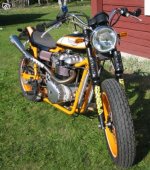 Triumph Thruxton Tracker2.jpg