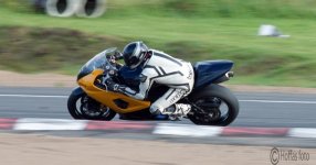 gul och svart_redigerad-1.jpg