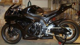 Gixxer 750 2009.jpg