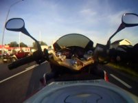 vlcsnap-2011-07-28-09h01m22s155.jpg