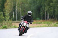 IMG_0866_E.jpg