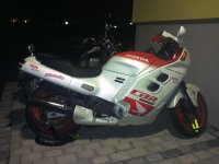 cbr1000.jpg