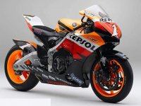 HONDA RC211V  800.jpg