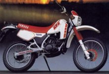 Yamaha%20DT125lc%2085.jpg