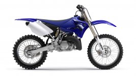 2012-yamaha-yz250lc-eu-racing-blue-studio-002_gal_full.jpg