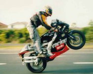apriliars250.jpg