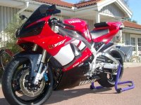 r100-01lampskydddtst.jpg