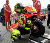 Rossi grid capit tyrewarmers.jpg