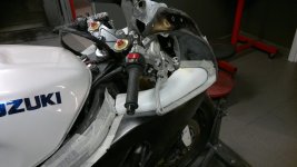 20120109354.jpg