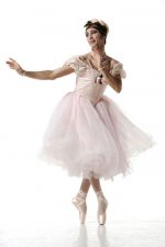 Men-in-Tutus-5656040.jpg Men-in-Tutus-5656040.jpg