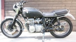 CB550F_SIDOVY.jpg