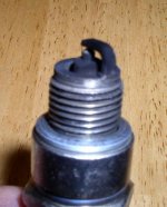 sooty_spark_plug(1).jpg sooty_spark_plug(1).jpg